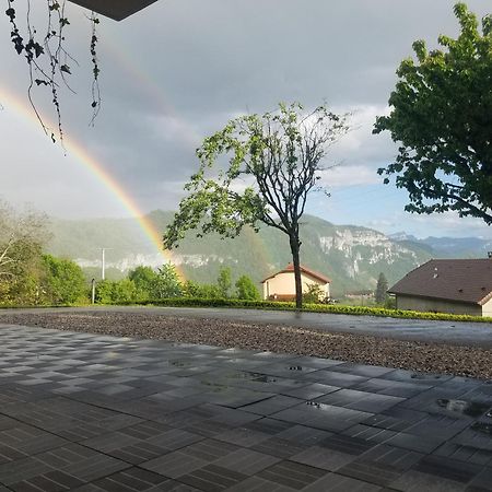 Un Pied Devant L'Autre Sainte-Marie-D'Alvey Exterior foto
